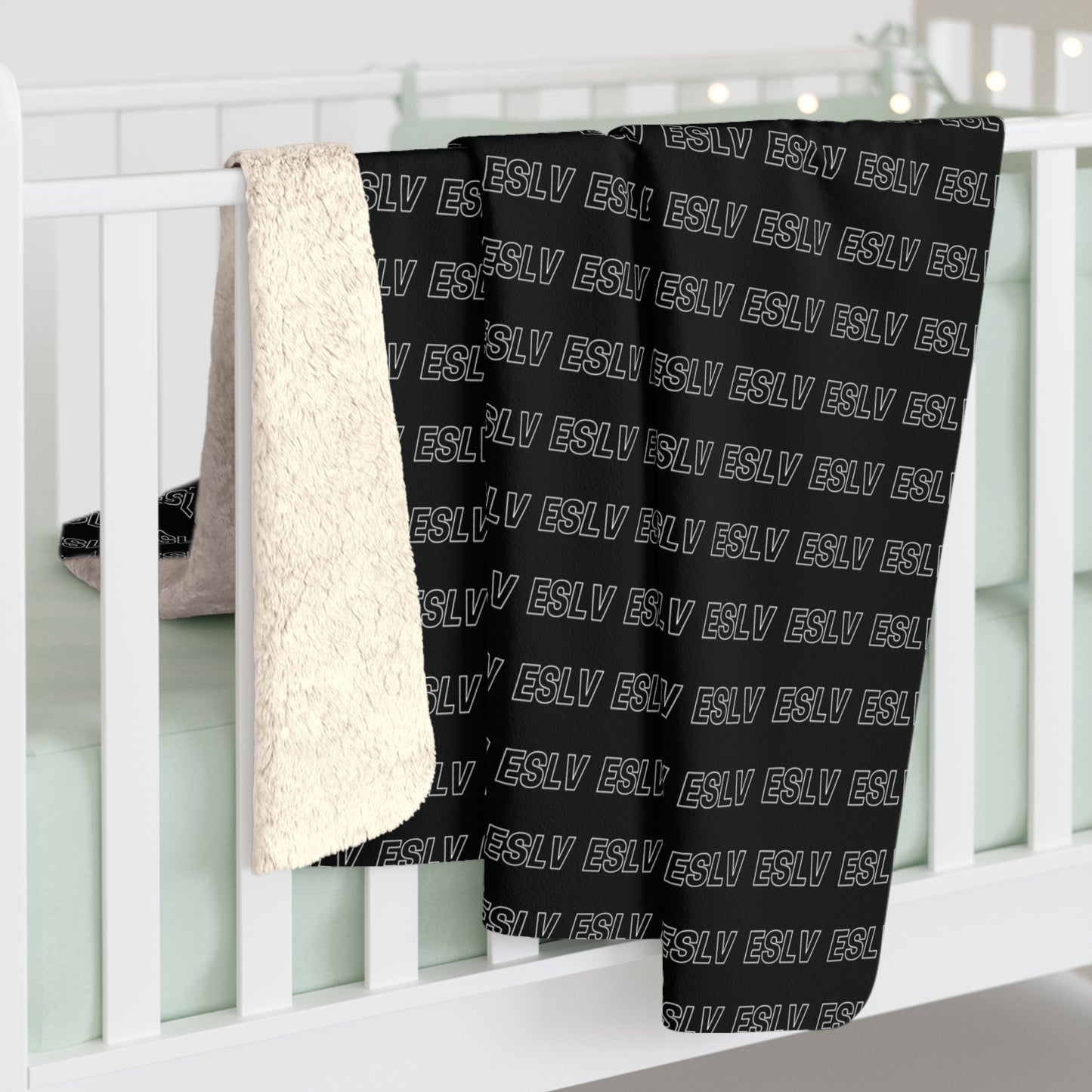 "ESLV" Cozy Sherpa Fleece Blanket