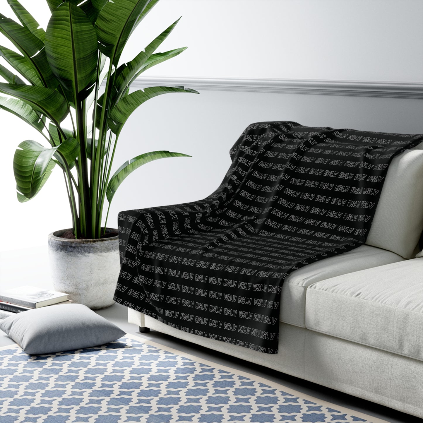 "ESLV" Cozy Sherpa Fleece Blanket